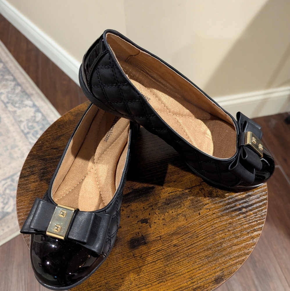 Naturalizer Black Quilted Flats with Bow